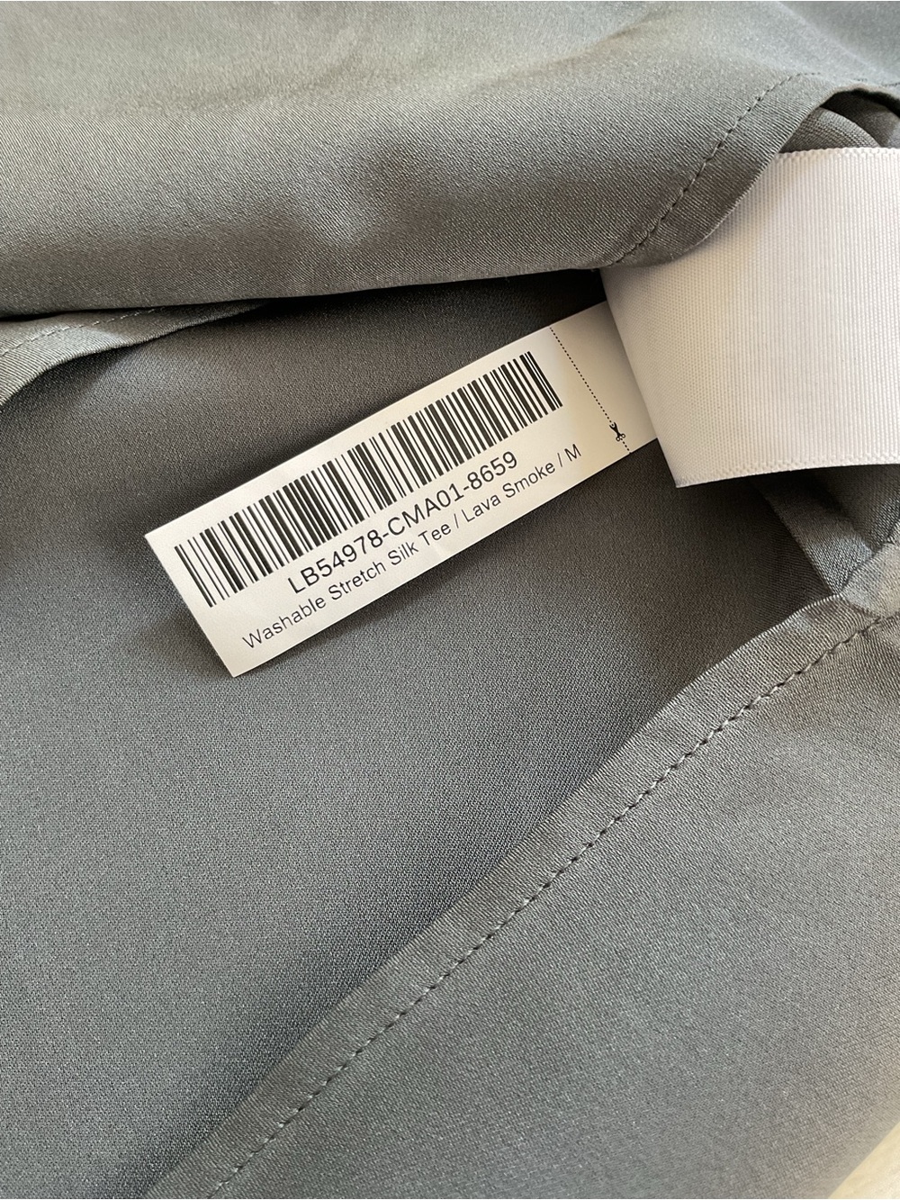 Quince Washable Stretch Silk Tee NWT Lava Smoke Gray Short Sleeve Blouse Medium - Picture 3 of 12